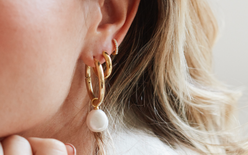 STYLE GUIDE TO PEARL EARRINGS