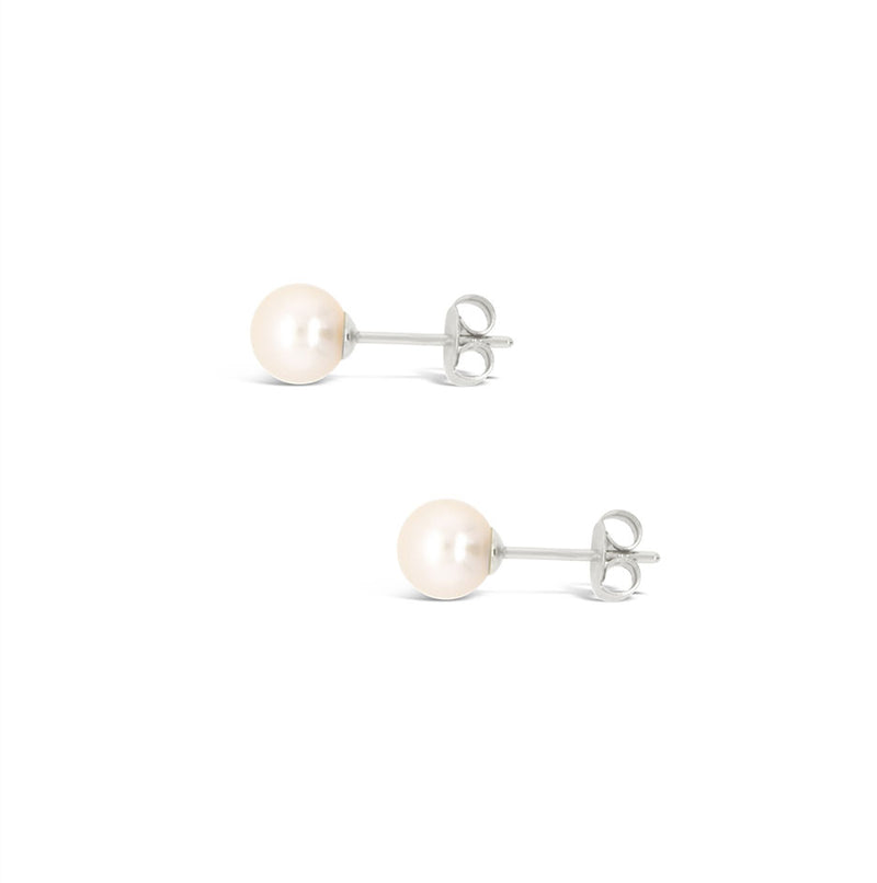 Petite Power Pearl Stud Earring